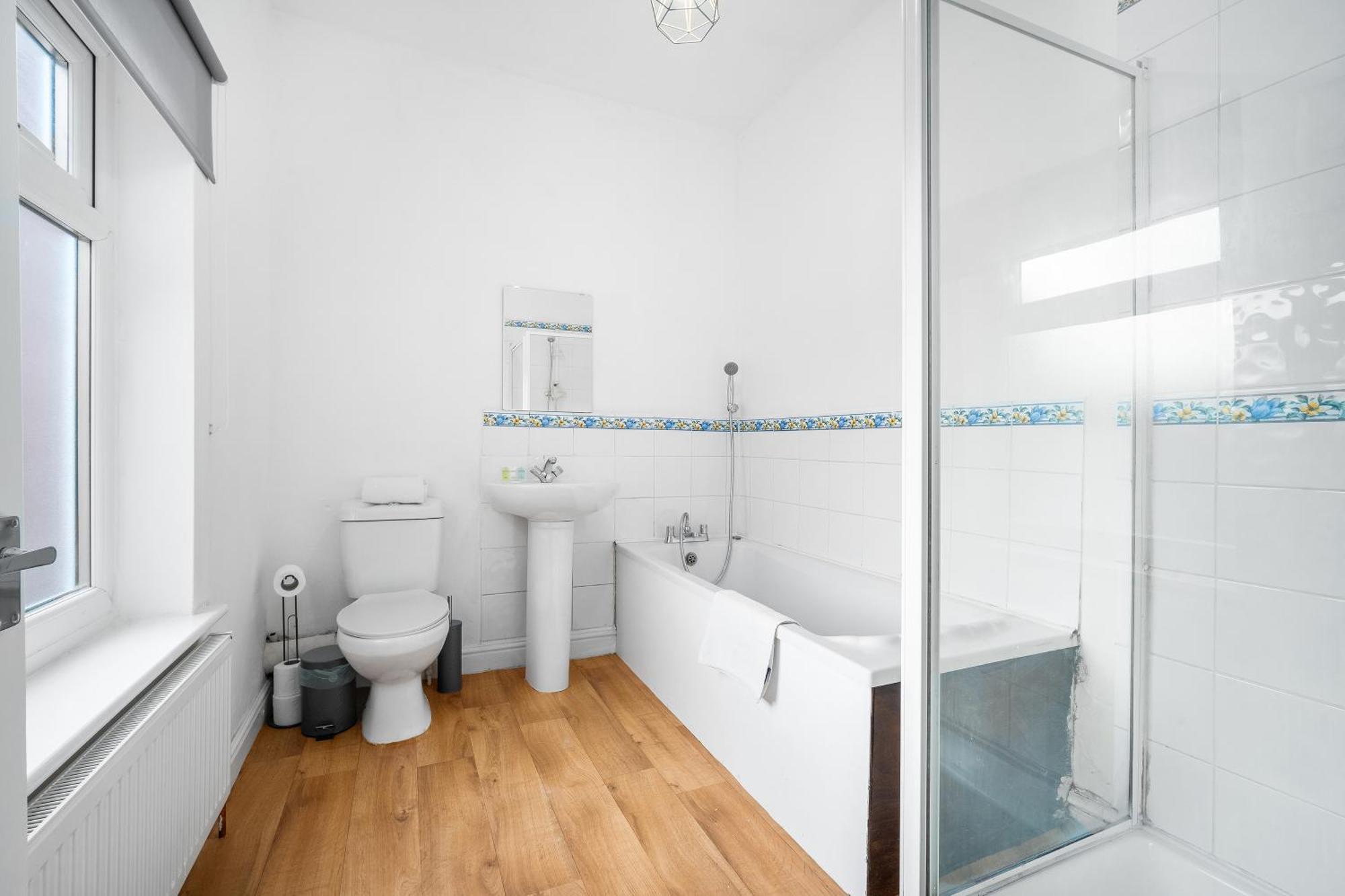 Harborne 2 Bedroom House - Parking - Smart Tv - Wifi - 62W Μπέρμιγχαμ Εξωτερικό φωτογραφία