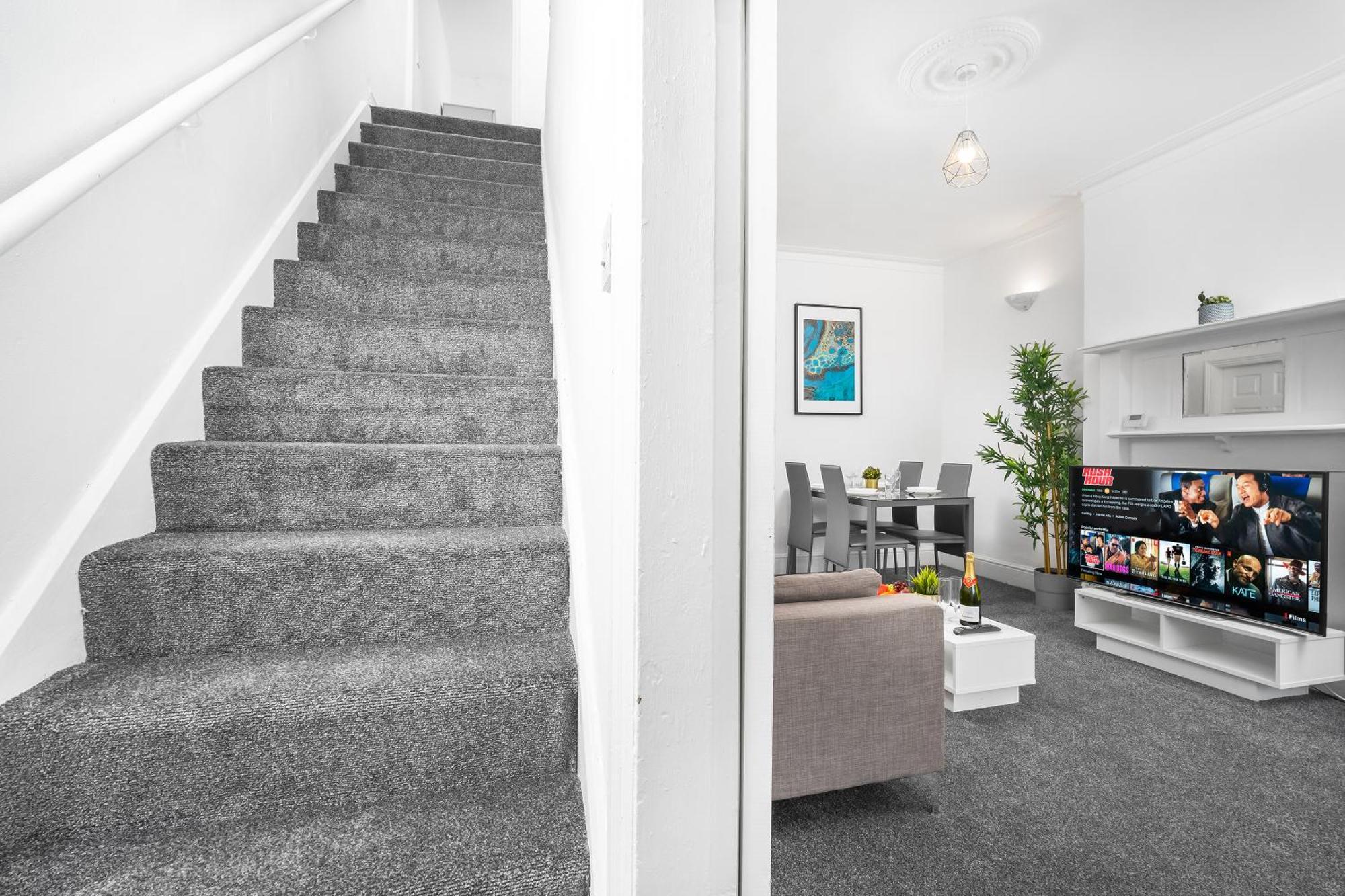 Harborne 2 Bedroom House - Parking - Smart Tv - Wifi - 62W Μπέρμιγχαμ Εξωτερικό φωτογραφία