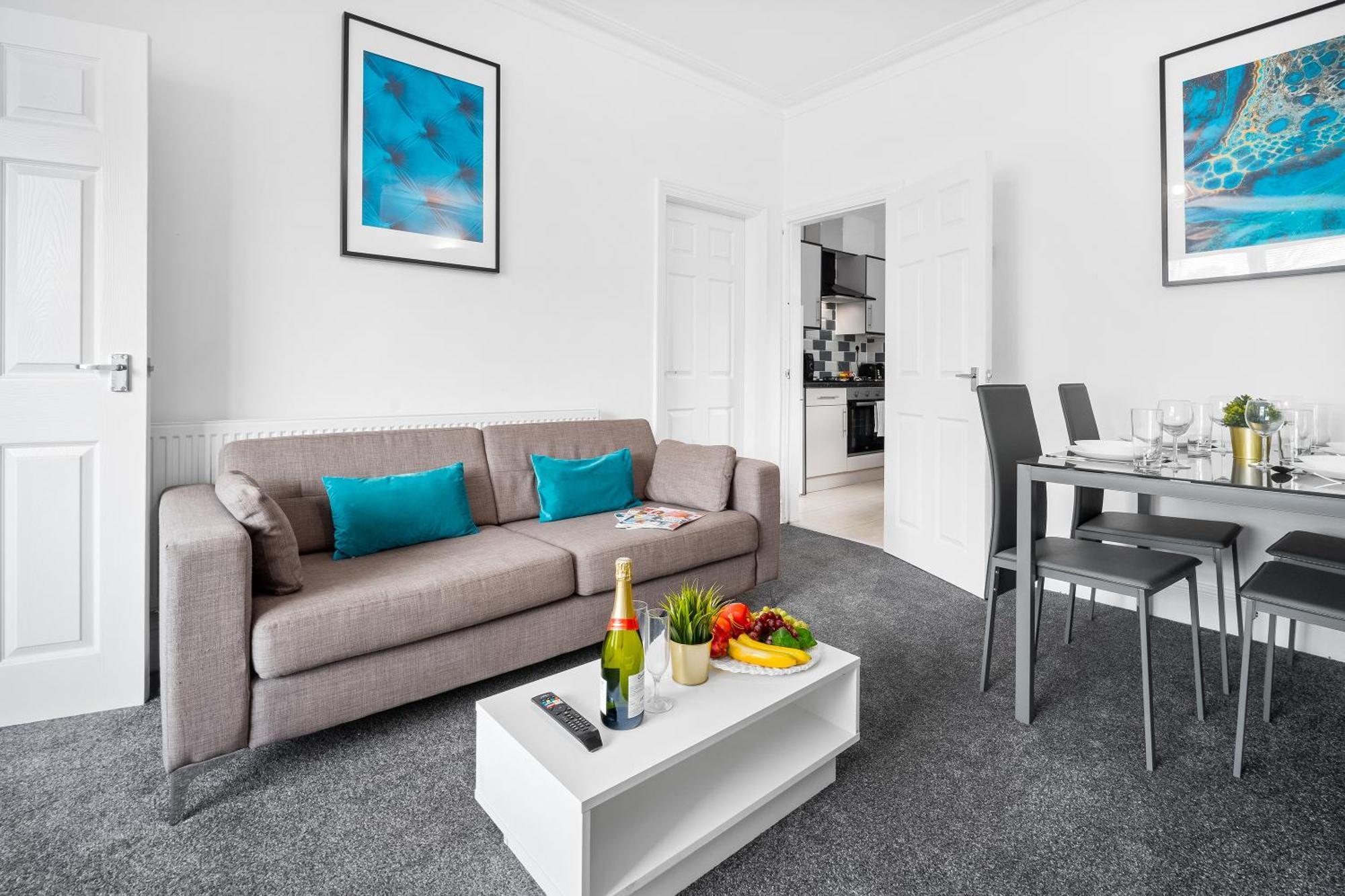 Harborne 2 Bedroom House - Parking - Smart Tv - Wifi - 62W Μπέρμιγχαμ Εξωτερικό φωτογραφία