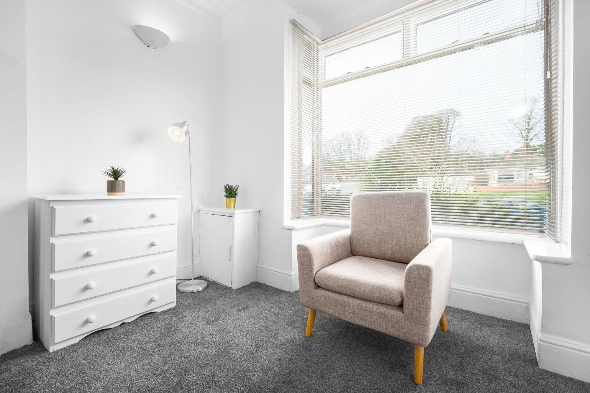 Harborne 2 Bedroom House - Parking - Smart Tv - Wifi - 62W Μπέρμιγχαμ Εξωτερικό φωτογραφία